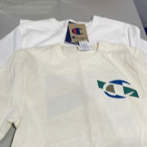 2 Champion XS Tshirts white and cream